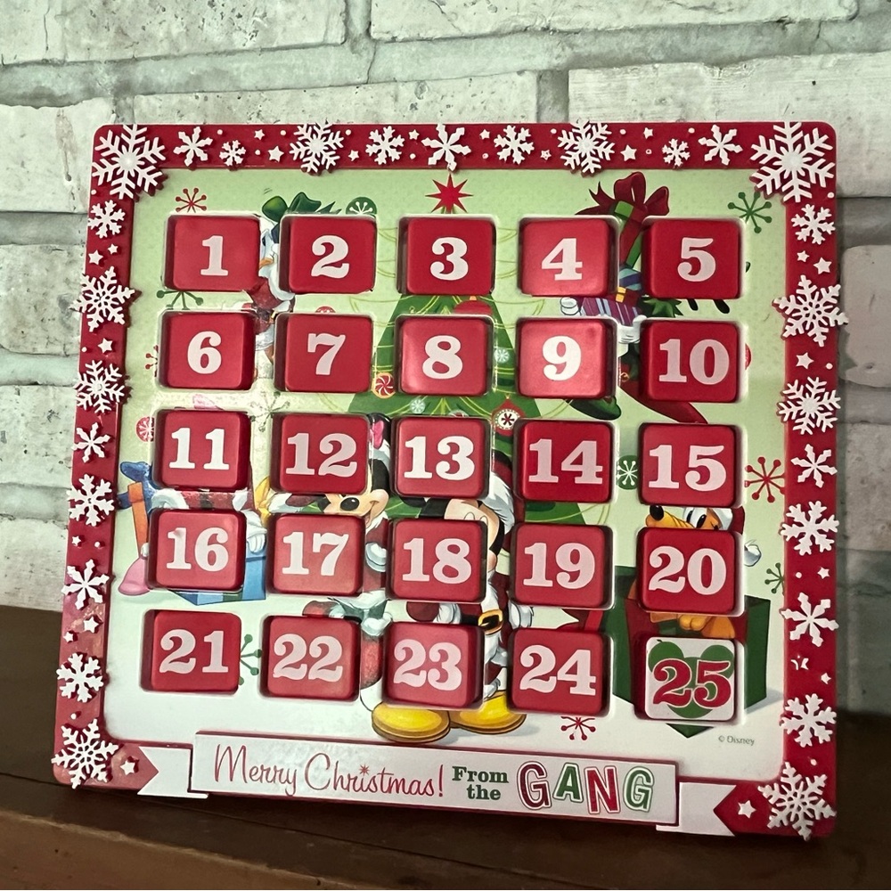 ADLER DISNEY MICKEY & FRIENDS ADVENT CHRISTMAS CALENDAR TABLE TOP DECORATION